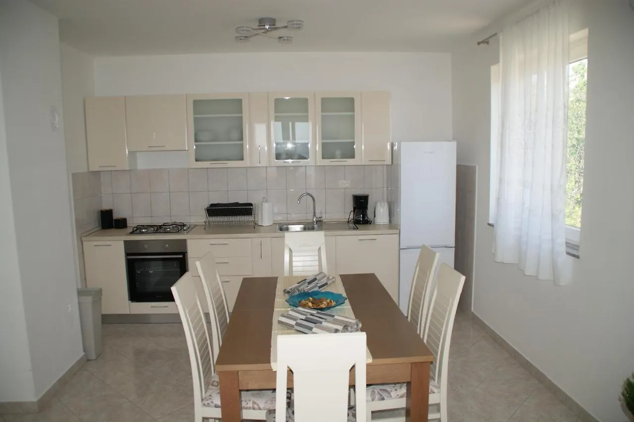 Apartments Brko Maslenica